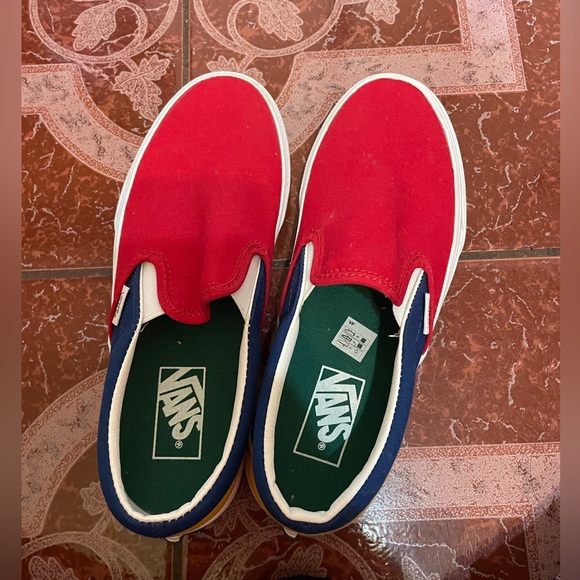 Brand new slip in vans - Picture 3 of 5